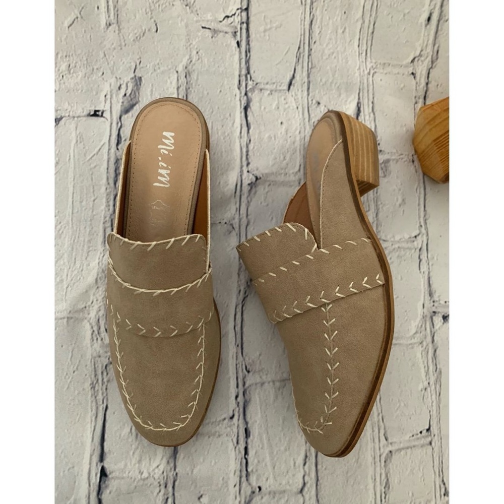 Slip On Mules - Picture 2 of 3